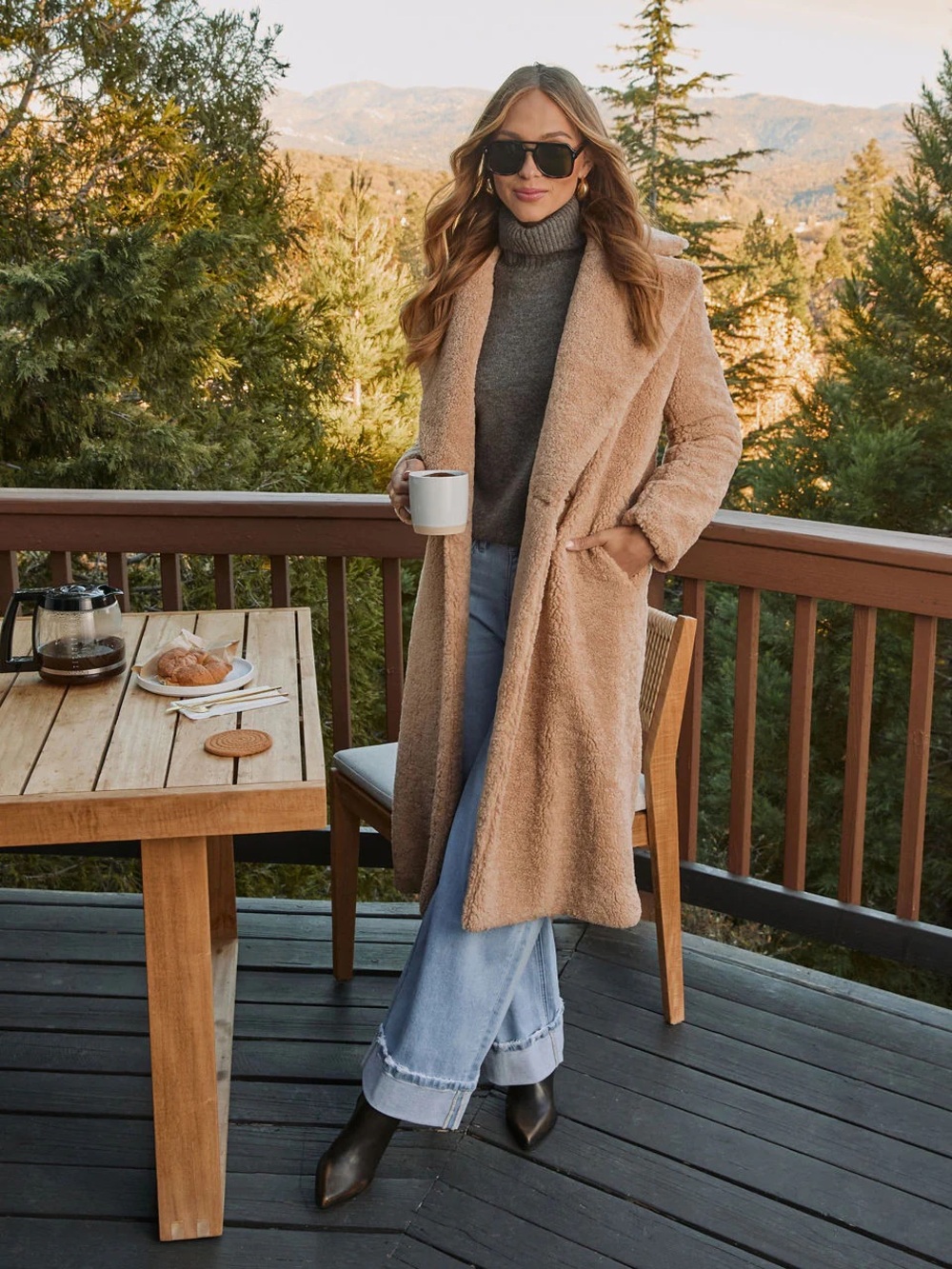 New Vici Yulissa Pocketed Heavyweight Teddy Coat in Latte Size Small $118
